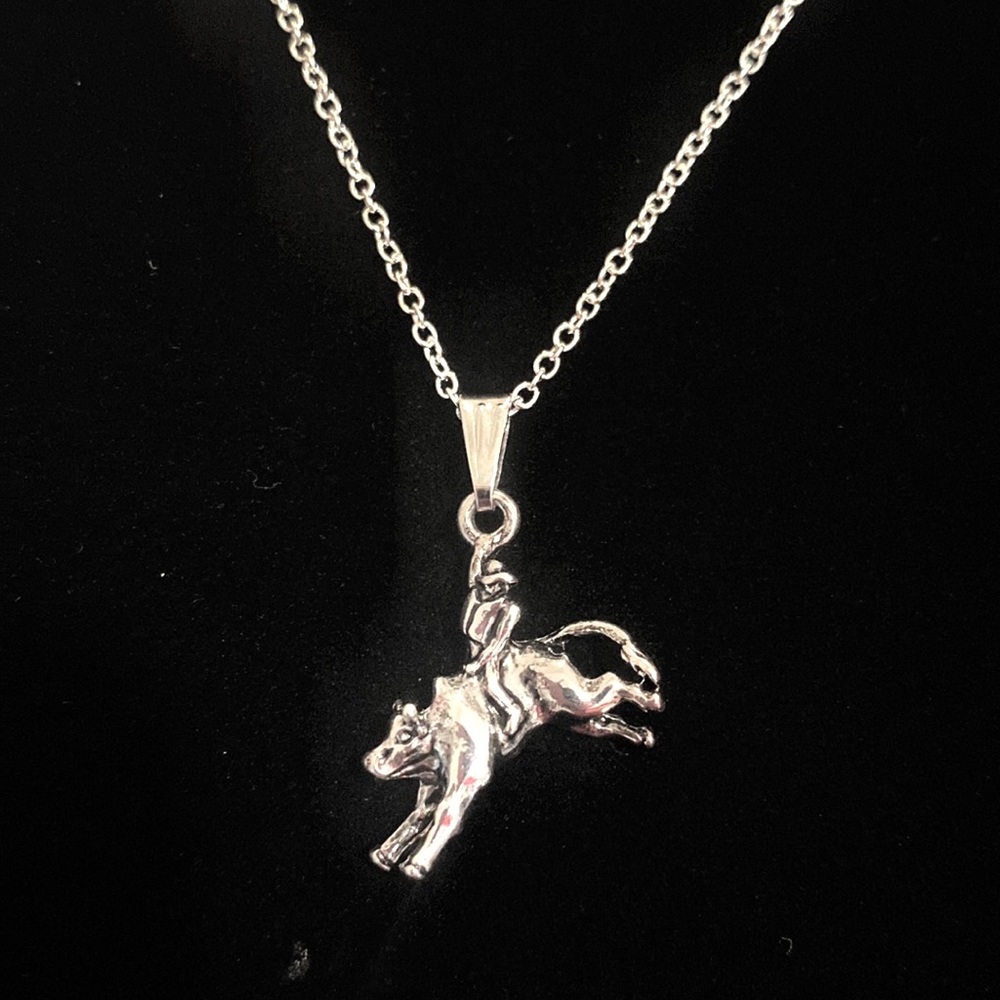 Bull Rider Necklace Rodeo - Picture 3 of 8